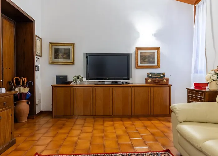 E Il Pittore Appartamento